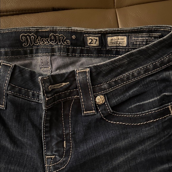 Miss Me Dark Wash Skinny Jeans - Picture 2 of 3